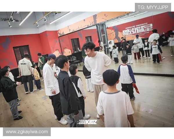 南京街舞队比赛经验分析与表现评估的深度研究与探讨