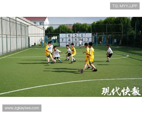 南京足球队的节奏革新探索与实践引领未来发展新方向